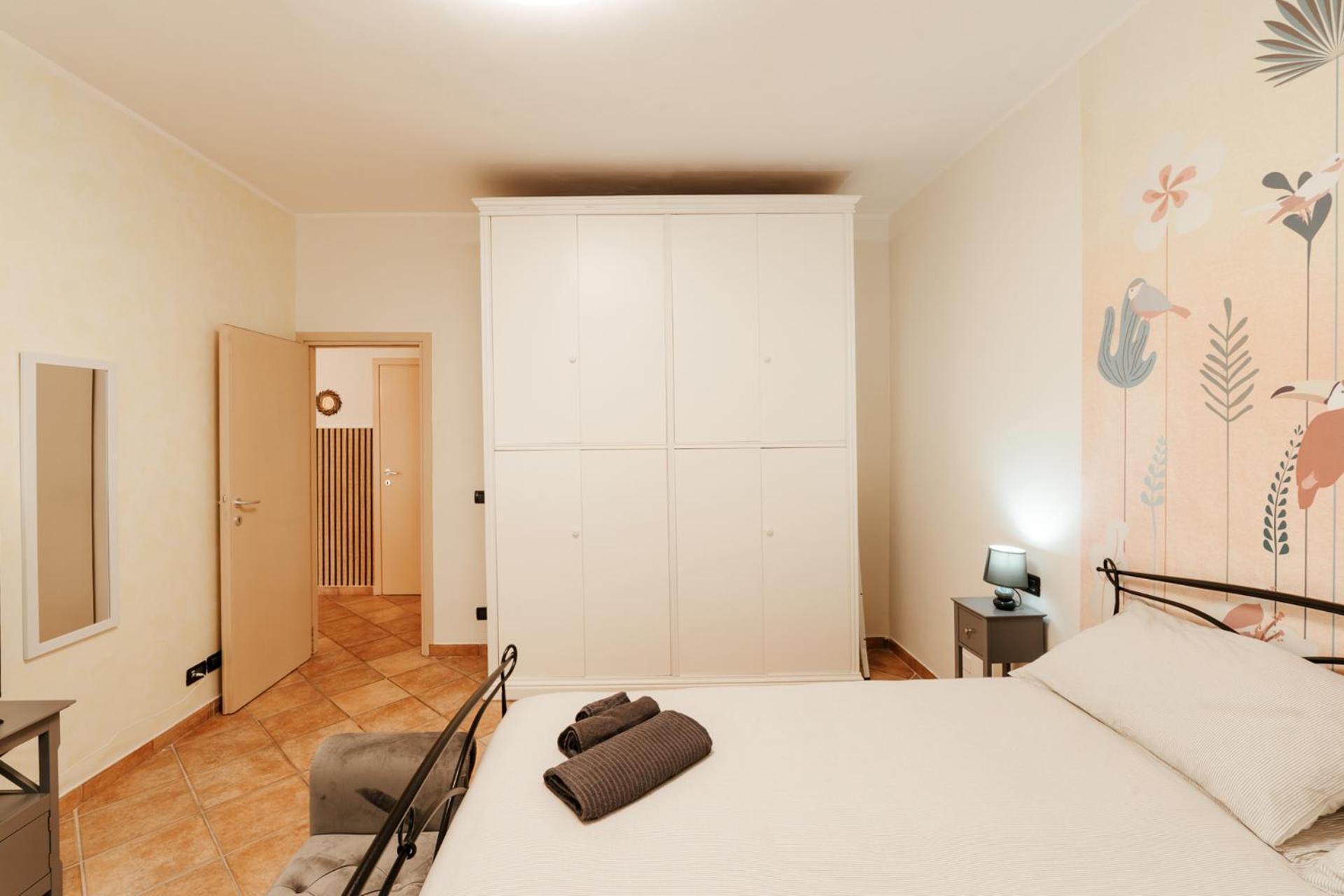 Апартаменти Cr32 Tourist Accomodation Чивітавекк'я Екстер'єр фото